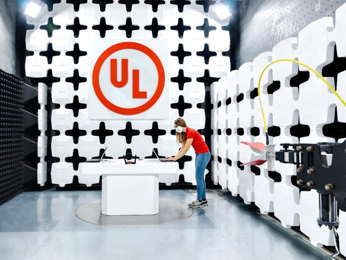 UL Officially Opens Expanded EMC and Wireless Laboratory in Italy UL